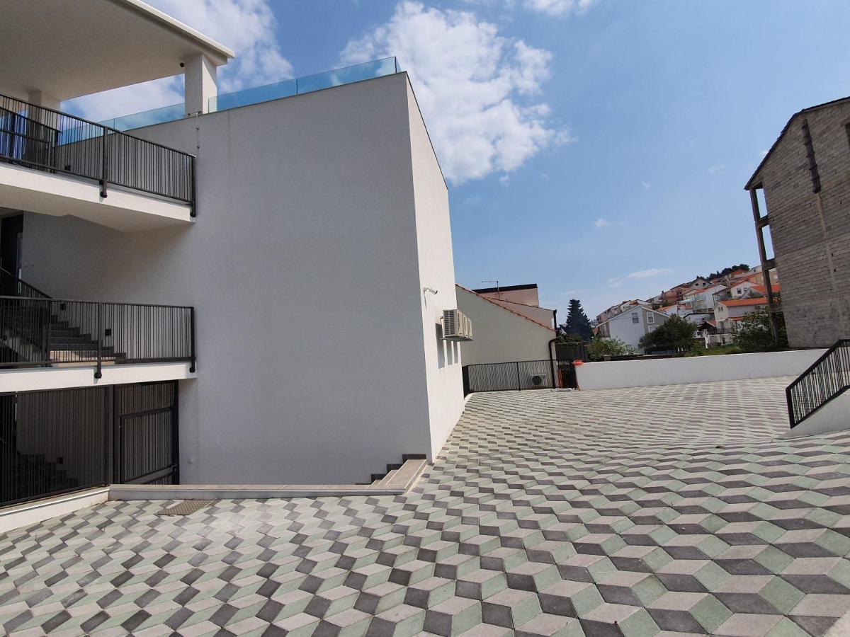 Grand Palace Trogir Luaran gambar