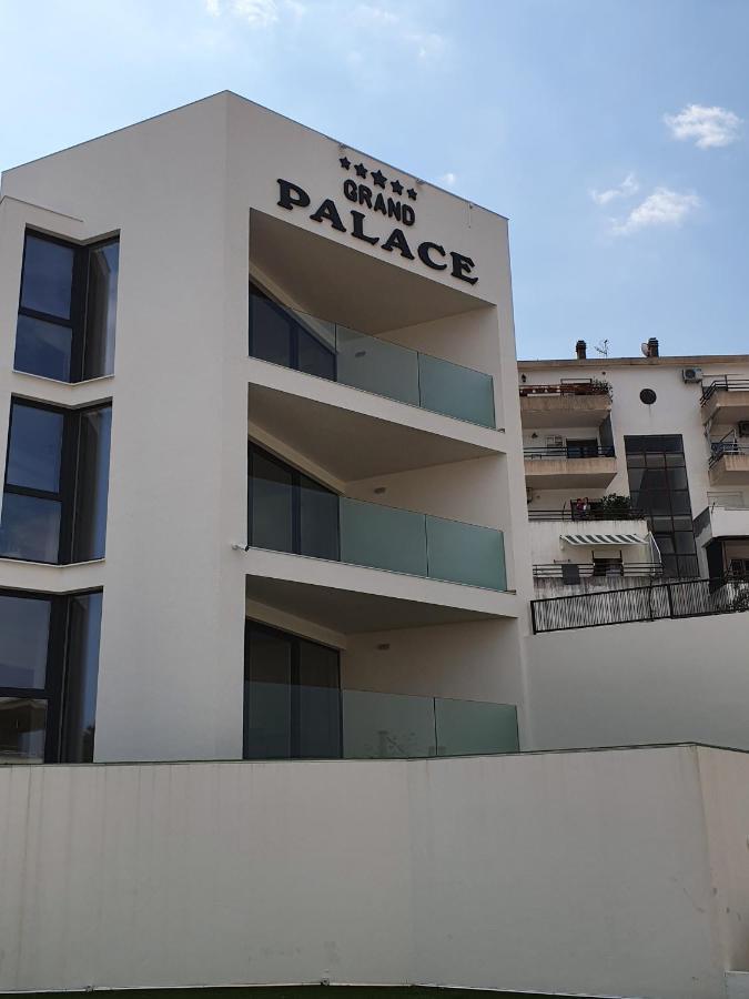 Grand Palace Trogir Luaran gambar